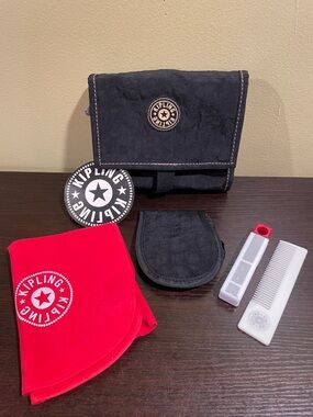 Kipling Black and Red Men’s Travel Organizer Set